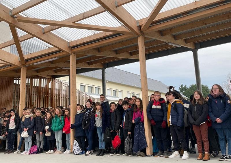 Mardi 13 décembre, les 301 élèves du collège du Penker étaient fiers d'inaugurer leur nouveau collège !