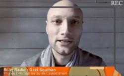 Gaël Squiban dans la vidéo tournée pour recevoir le prix régional en distanciel (capture d'écran)..
