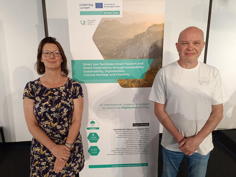 Bénédicte ABHERVÉ, Responsable du pôle Ingénierie & Développement Touristique à CAD, en charge du pilotage du projet Smart Tour et Olivier FALCHIER, Responsable du Pôle Numérique & Digital