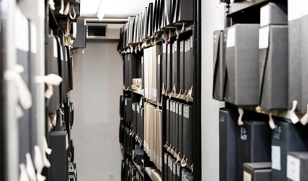 Au total, les archives départementales abritent plus de 22 kilomètres linéaires de documents anciens. Autant dire, un vrai petit trésor ! © Agence lalanterne.bzh 